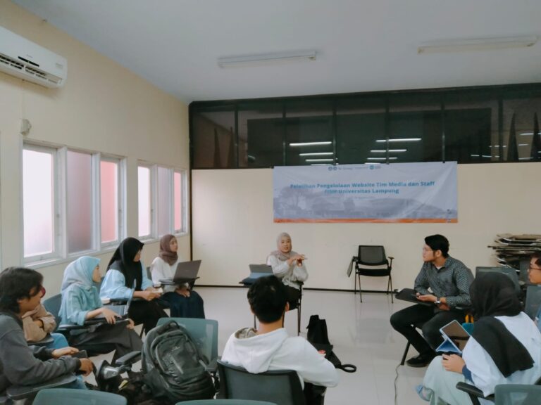 Tim Media FISIP Gelar Pelatihan Pengelolaan Web Tingkatkan Sekuritas dan Kerja Sama