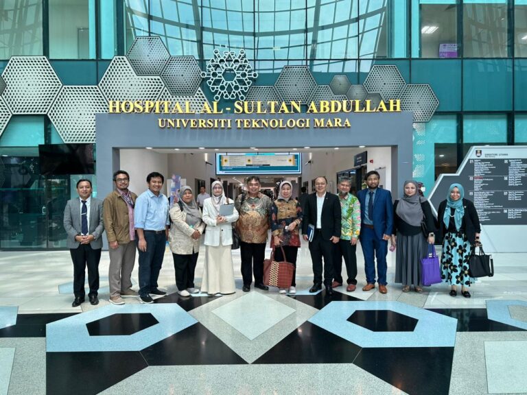 Kunjungan Kerja Rektor Unila ke UiTM Malaysia