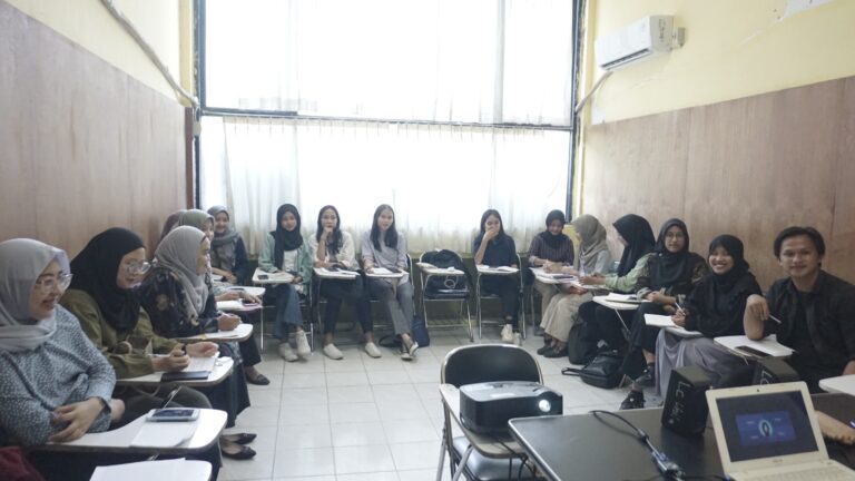 UPT Bahasa Unila Gelar Kursus IELTS Gratis untuk Mahasiswa Unila