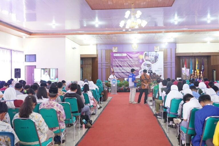 FKIP Unila Gelar LCT Bidang MIPA ke-36