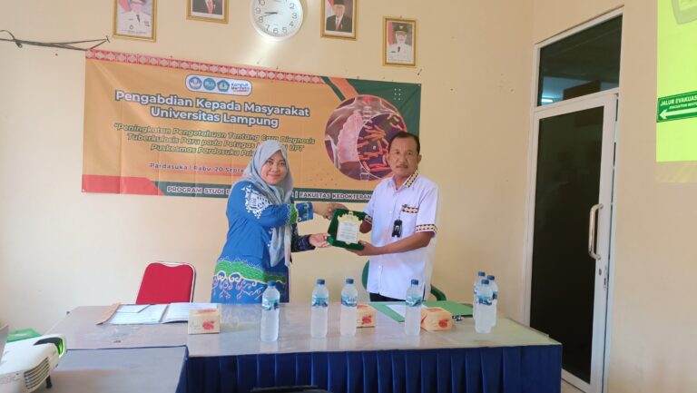 Pelatihan BTA Fakultas Kedokteran Unila Cegah TB Paru