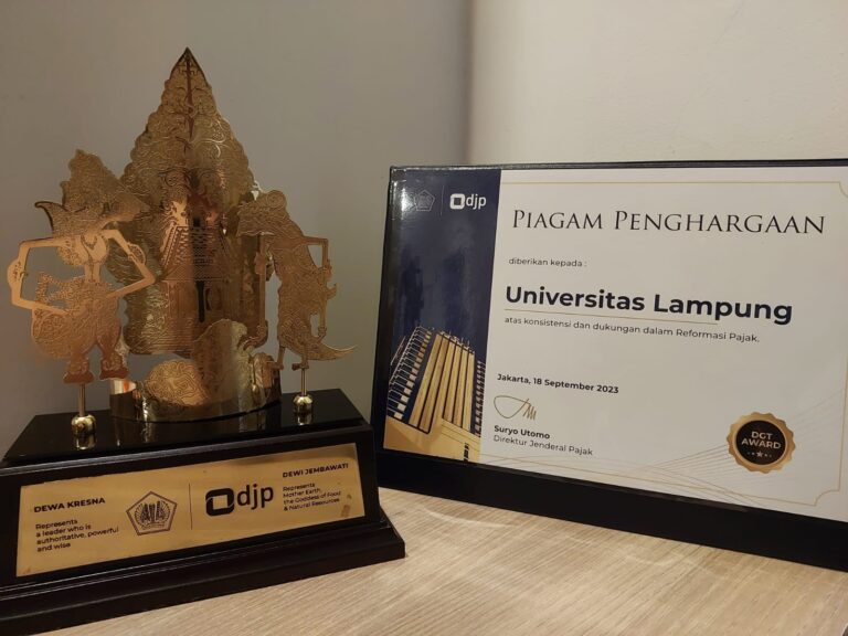 Unila Raih Penghargaan Tax Center Terbaik dari DJP