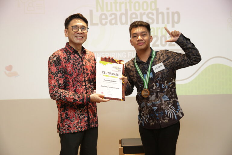 Mahasiswa HI Unila Raih Nutrifood Leadership Award 2023