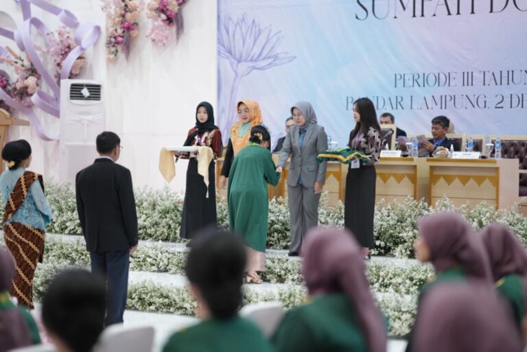 Unila Lantik 69 Dokter Baru