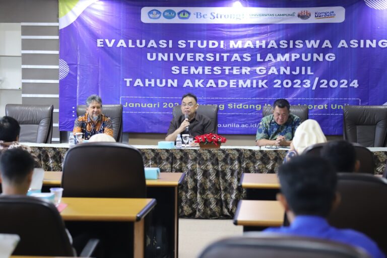 UPT PKLI Gelar Evaluasi Studi Mahasiswa Asing Semester Ganjil 2023