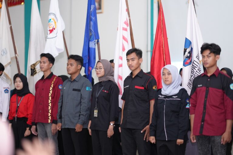 Unila Lantik 33 Ormawa Tingkat Universitas Masa Bakti 2024