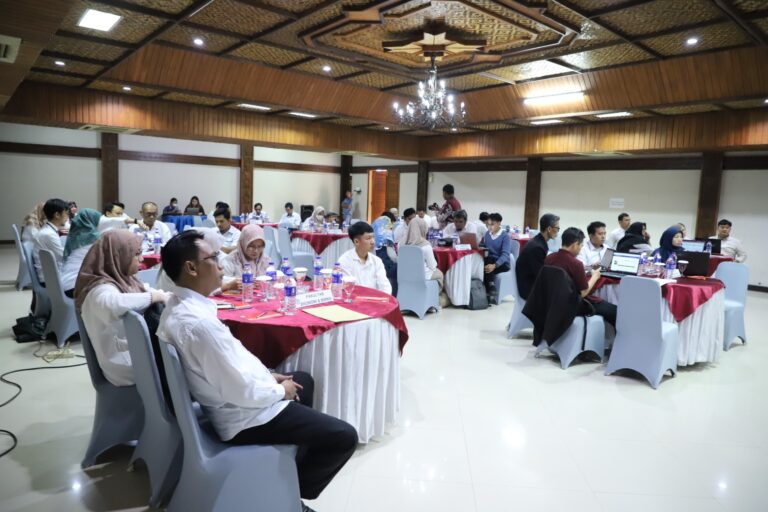 PKLI Gelar Bimtek Pelaporan Kerja Sama Pencapaian IKU 6