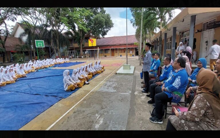 FISIP Sosialisasikan Prodi dan PMB di SMAN 1 Kayu Agung