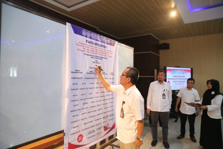 FT Gelar Pencanangan Zona Integritas untuk Wilayah Bebas Korupsi dan Birokrasi Bersih