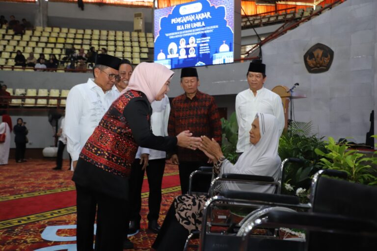FH Unila Selenggarakan Acara Bakti Sosial dan Pengajian Akbar dalam Rangka Sambut Bulan Suci Ramadhan 1445 Hijriah