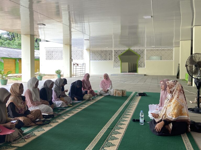 UKMF Fossi FH Gelar Kajian Vitamin Ceria 1000 Departemen Kemuslimahan 