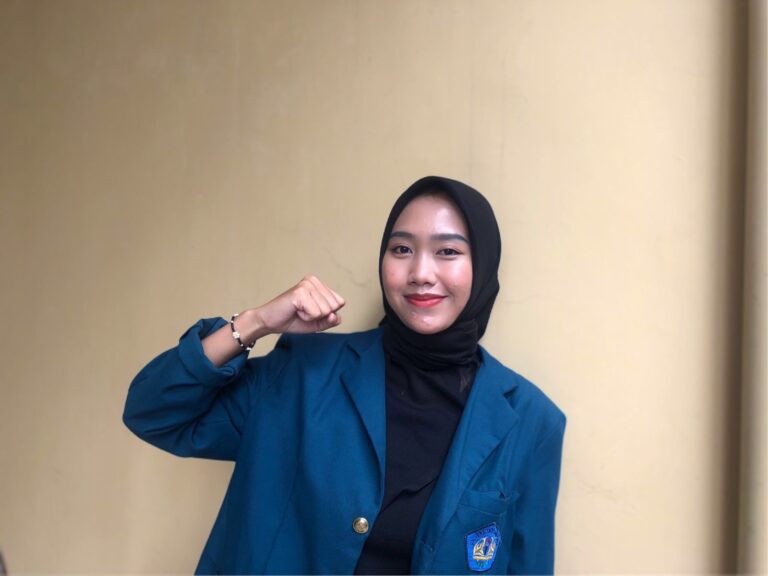 Perdalam Rasa Kebhinekaan, Mutiara Sani Abdikan Diri Lewat PMM di Universitas Insan Budi Utomo Malang