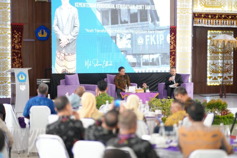 Dialog Nasional Karier Dosen dan Best Practice Unila: Upaya Membangun Kampus Unggul