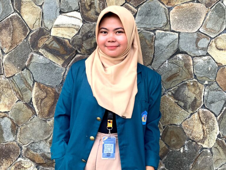 Bentuk Pelestarian Budaya, Mami Dea Ikuti Pertukaran Mahasiswa di Unsoed