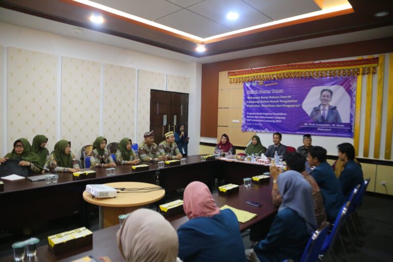 Magister Pendidikan Bahasa dan Kebudayaan Lampung Gelar Kuliah Dosen Tamu