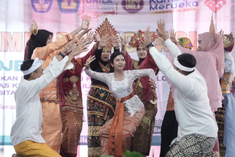 Pameran Inovasi Mahasiswa PPG Prajabatan FKIP Unila 2023: Proyek Kepemimpinan Terbaru