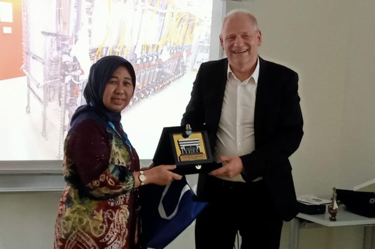 Rektor dan Warek Akademik Wakili Unila Pertemuan Technische Universität