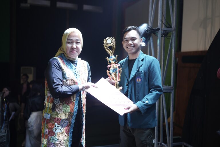 Unila Raih Juara Umum Peksimida 2024 di Malahayati