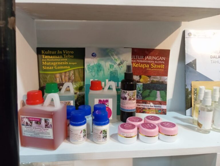 Penelitian Tanaman dan Inovasi Produk Anggrek dari LPPM Unila