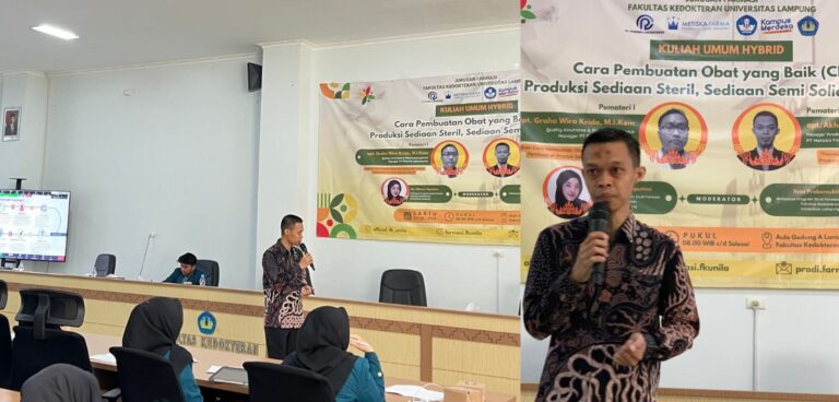 Jurusan Farmasi FK Adakan Kuliah Umum Hybrid CPOB