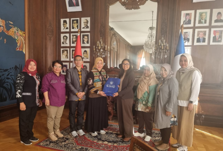 Delegasi Unila Lakukan Courtesy Call dengan KBRI Paris