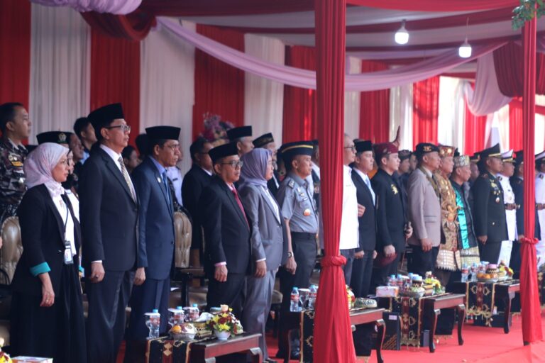 Rektor Hadiri Upacara Hari Bhayangkara ke-78