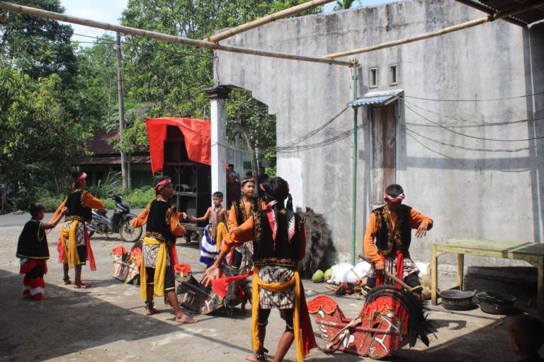 Unila, Itera, dan UNIB Luncurkan Dokumenter Kuda Kepang Lestarikan Budaya Lokal