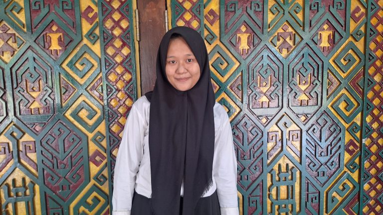 Cerita Haru Emil Merakit Semangat di Tengah Riuh PKKMB