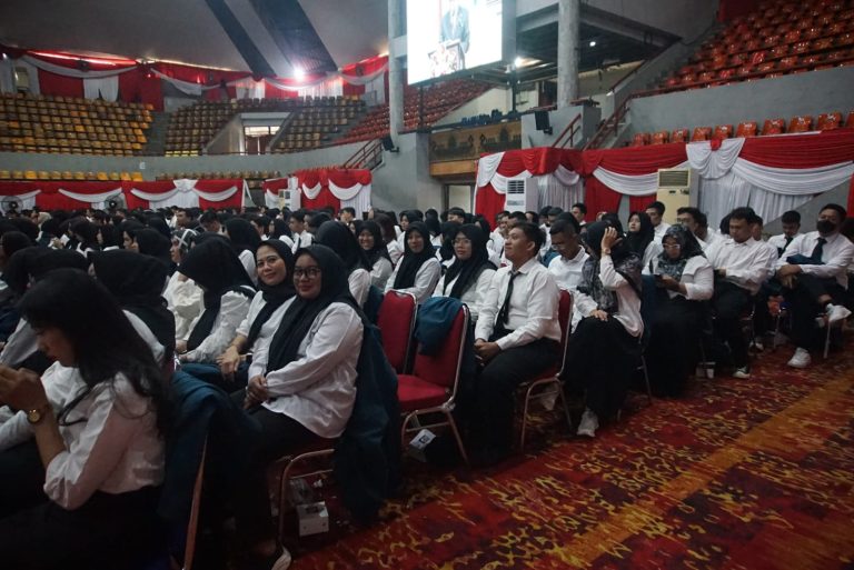 738 Mahasiswa Baru Pascasarjana Ikuti PSAP Unila 2024/2025