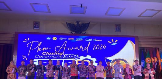 Unila Raih Penghargaan Perguruan Tinggi Penerima Insentif Terbanyak PKM Award 2024
