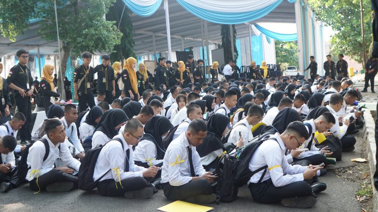 FMIPA Gelar Papermob Rangkaian PKKMB 2024