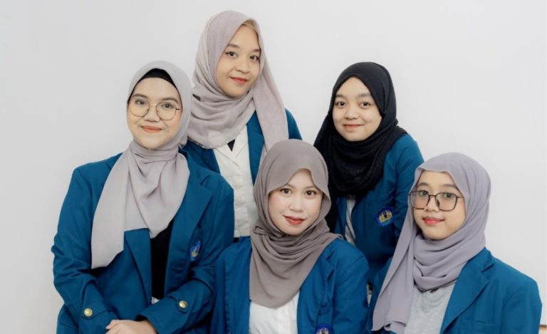 Lima Mahasiswi FISIP Raih Medali Perunggu DIIID UiTM Malaysia