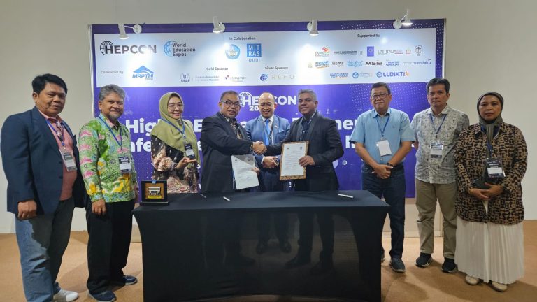 Unila Jalin Kerja Sama Internasional dengan Refles University Malaysia