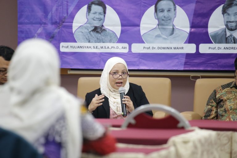 FEB Bersama UiTM Sukses Gelar ICEBE 7