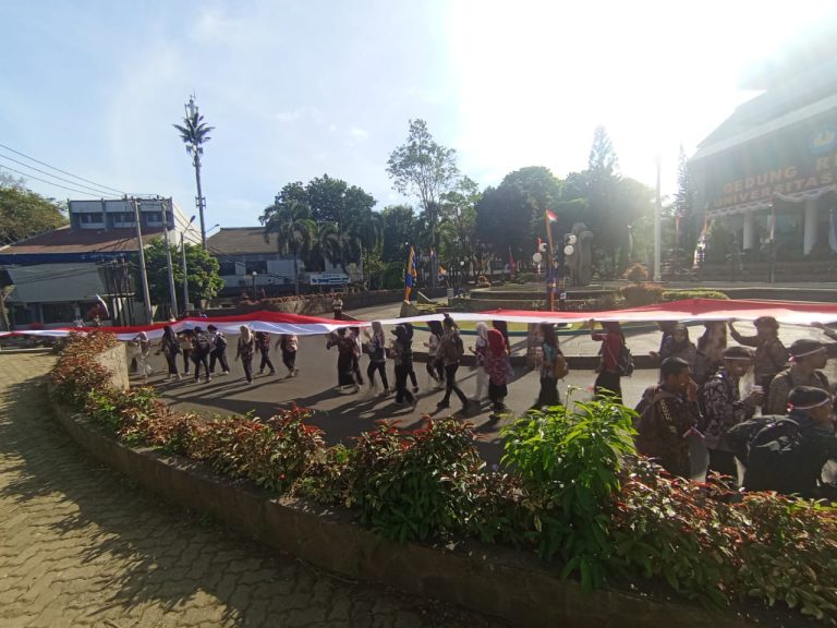 Semarak Kirab Merah Putih Peringati Dies Natalis ke-59 Unila