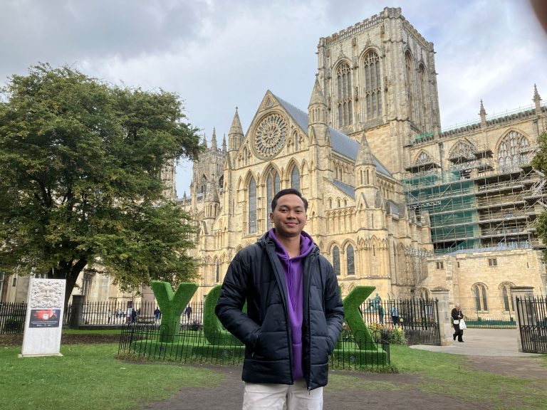 Kisah Inspiratif Dimas Aditia, Gapai Cita-Cita Hingga ke Inggris