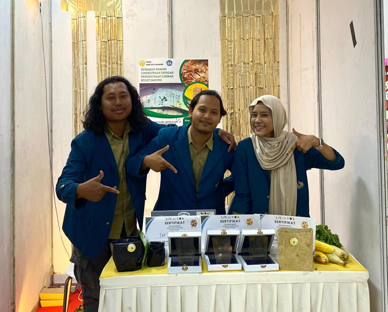 Tim Eco Friend Forester Unila Raih Juara 1 Inovasi Kemasan di Profoodnation 2024