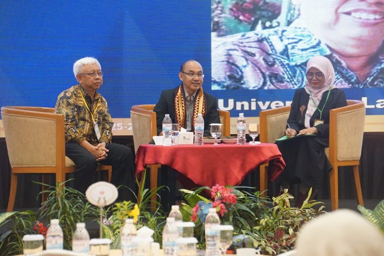 Seminar Nasional Universitas Lampung: Percepatan Hilirisasi Agroindustri Menuju Net Zero Emission 2050