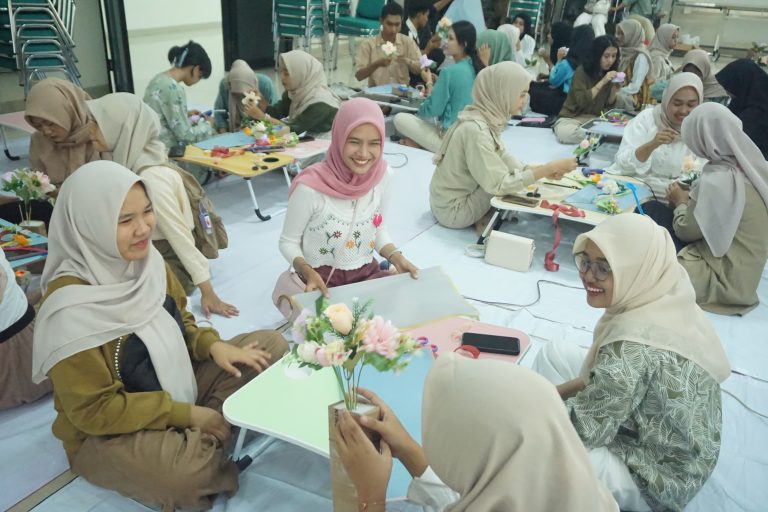 Himasakta Bersama Imabsi dan Formandibula Gelar Workshop Inspiratif Berwirausaha
