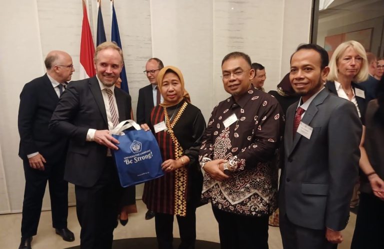 Rektor Hadiri Pertemuan Institusional Perguruan Tinggi Prancis dan Indonesia 2024