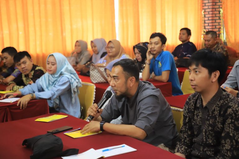 Unila Gelar Pelatihan Pengenalan Struktur Organisasi dan Peningkatan Kinerja Tenaga Kependidikan 