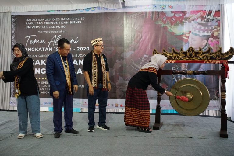 Dies Natalis ke-59 FEB Gelar Temu Alumni, Cuak Mengan Pangan Balak