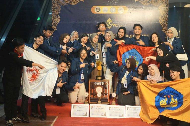 UKMF PSBH FH Borong Juara Kompetisi Peradilan Semu Nasional K.H. Ahmad Dahlan III