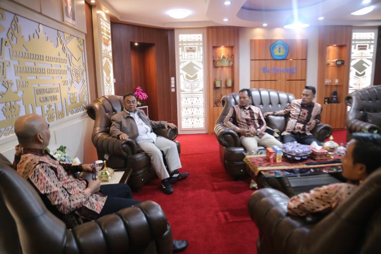 Unila Terima Kunjungan Kerja Dispora Lebak Banten