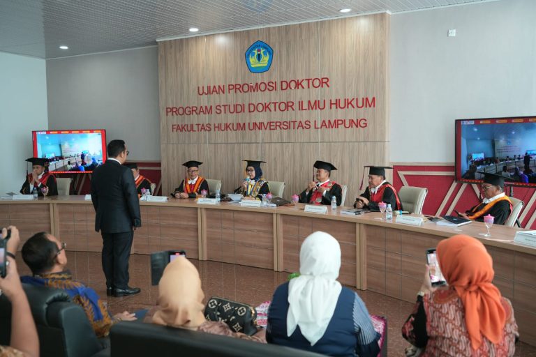 Promosi Doktor Hukum ke-29 di Unila: Intelijen Daerah dalam Penegakan Hukum