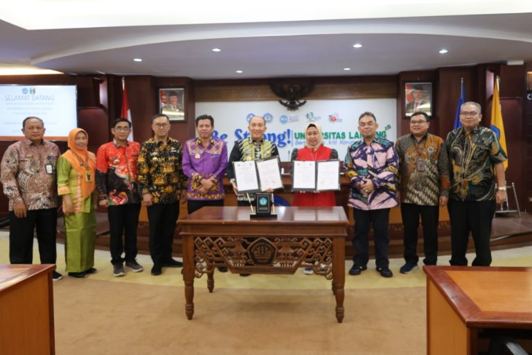 Unila Teken MoU Pembangunan Daerah Kabupaten Tanggamus