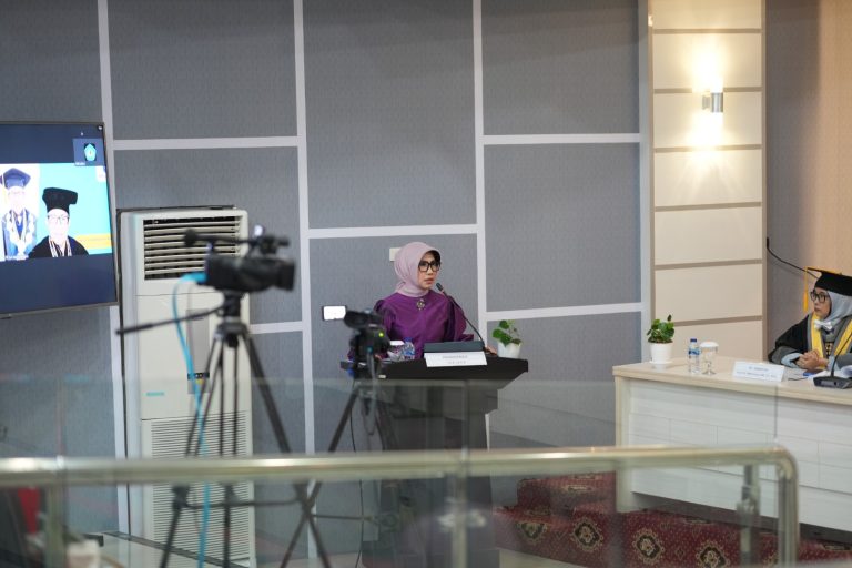 FEB Gelar Sidang Ujian Terbuka Promosi Doktor untuk Ida Jaya