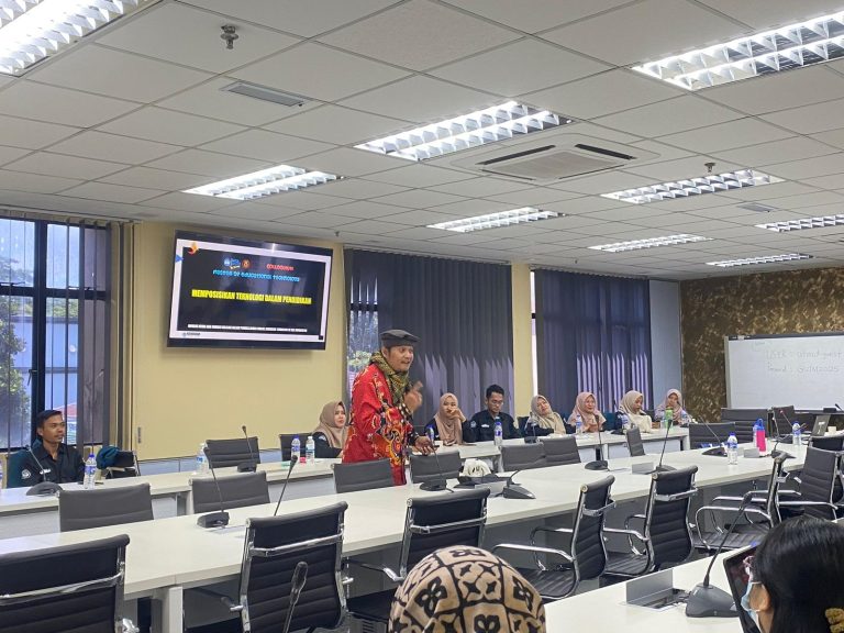 Workshop AI 2025 Inovasi Kecerdasan Buatan dalam Transformasi Digital Pendidikan