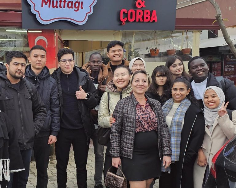 Duta Baca Perpustakaan Unila Bantu Mahasiswa Raih Beasiswa Turki