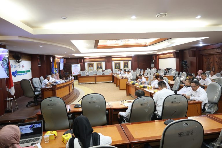 Unila Adakan FGD Penelaahan Dokumen Rancangan Awal RPJMD Kabupaten Way Kanan 2025–2029